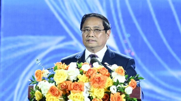 Thủ tướng ồng Phạm Minh Chính tus bal Dơ̆ tơn jơh ràng tơlik cồng nha dà lơgar “80 nam – Gùng lòt lơngăp lơngai is, khat gơboh, gơboh gơbài”