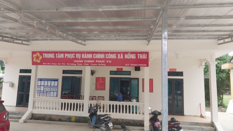 TỈ FUÔNG HẾT VIỂC NÈM SLOONG THẮN DÚ TUYÊN QUANG