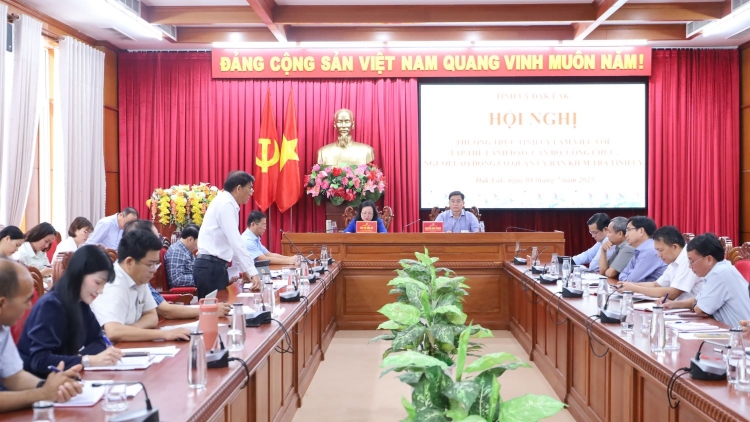 DAK LAK PAGLAONG BRUK PASANG IEK DALAM NDANG