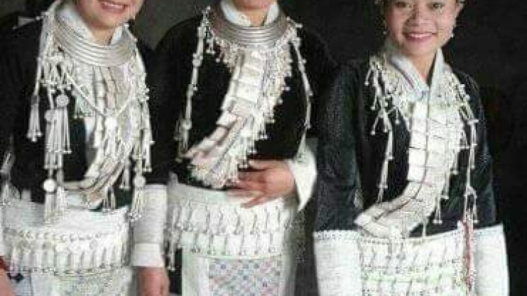 Lầy tzình páo dung chủ nhật 4/10/2025