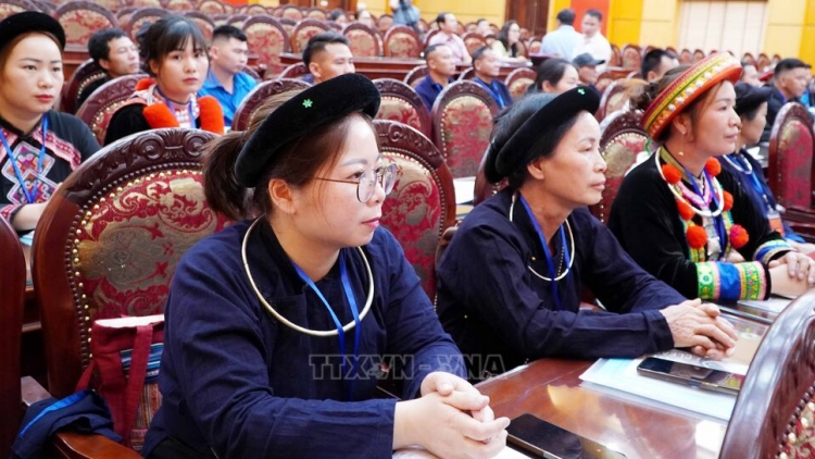 Chương trình phát thanh quam Tay thứ 5 mự 16 căm bườn 10 pì 2025