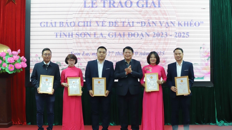 Quam kháo phổng Tày Bắc thứ 3 mự 28 căm bườn 10 pì 2025