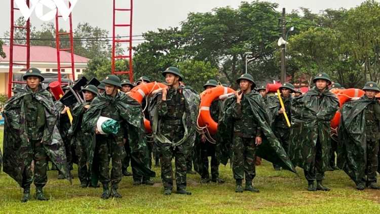 MIỀN TRUNG CĂH CHOOM LU LƠ LÂNG BOO NGÂN