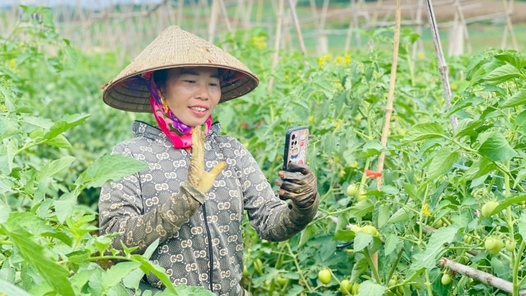 Tsaz yênhx nta suôz luk Hmôngz hnuz xiêz 07-10-2025