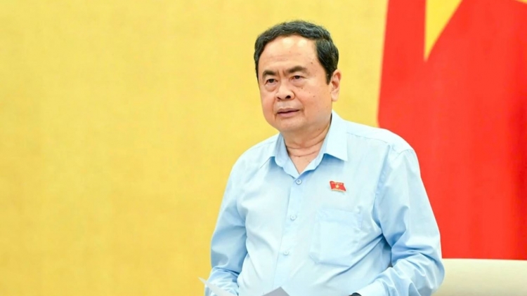 Tơdroăng tơkêa bro Luât Hlá tơbeăng (‘mâi rơnêu) mơjiâng tiô hiâm mơno vâ mơnhông