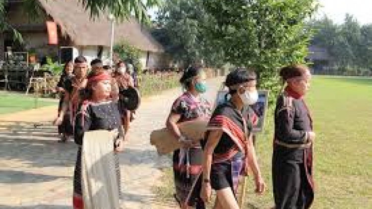 Pơ-eăng tơnêi têa 