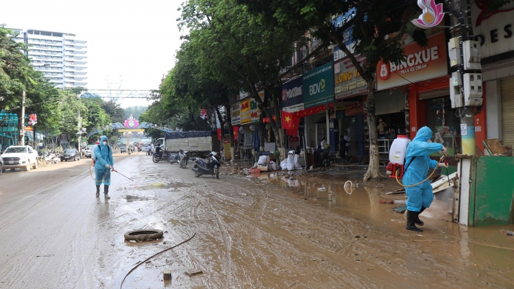 TẢNG LÀN PỈNH LẢ CHANG VẠ LĂNG PÀY NẶM THÚM