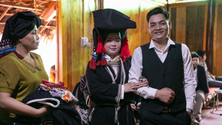 BẠI MÒN ĐÂY PJÒI CHANG PAN XỈNH LẨU CÚA PỈ NOỌNG CẦN DAO TIỀN DÚ SLẢNH PHÚ THỌ