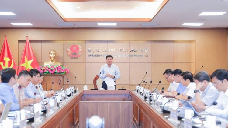 MENTRI PATO MEGRU PEIH DANAK DAK PAKACAH TAMAT THPT DI ANGAOK MAC TINH