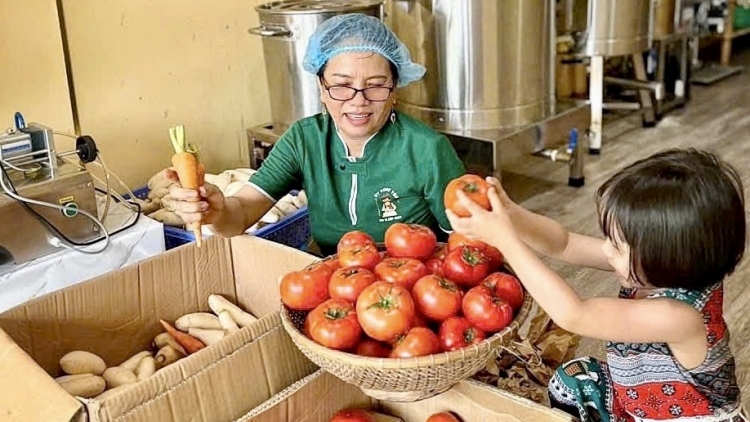 Daklak mđĭ hĭn boh tŭ mnơ̆ng dhơ̆ng krĭng kwar pioh čhĭ mnia