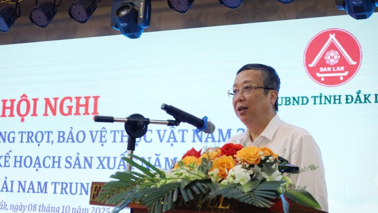 Nam Trung Bộ -  Tây Nguyên pói châ hnê trâu môn pêi chiâk deăng ăm kăn ƀô̆ a mâu kơ koan