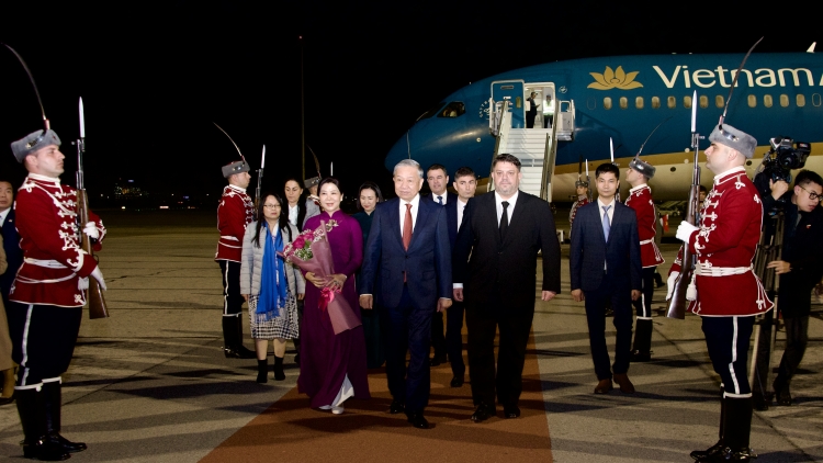 Khua gĭt gai Đảng Tô Lâm nao čuă Bulgaria 