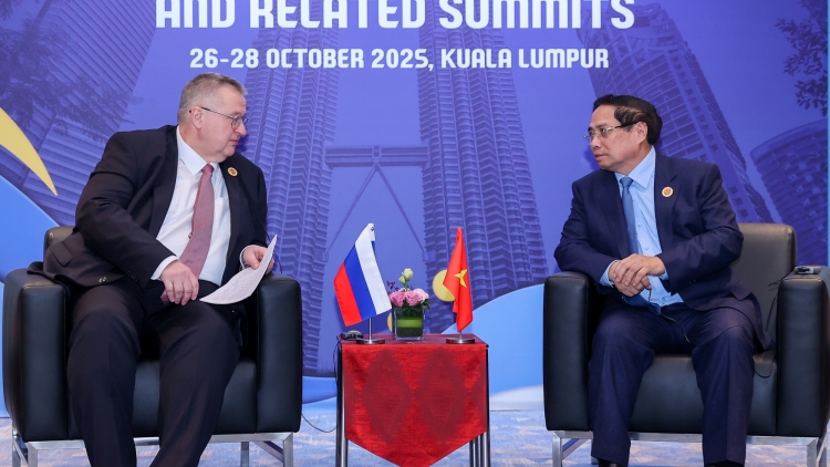 Tơdroăng nếo ai – Hâi péa lơ 28.10.2025