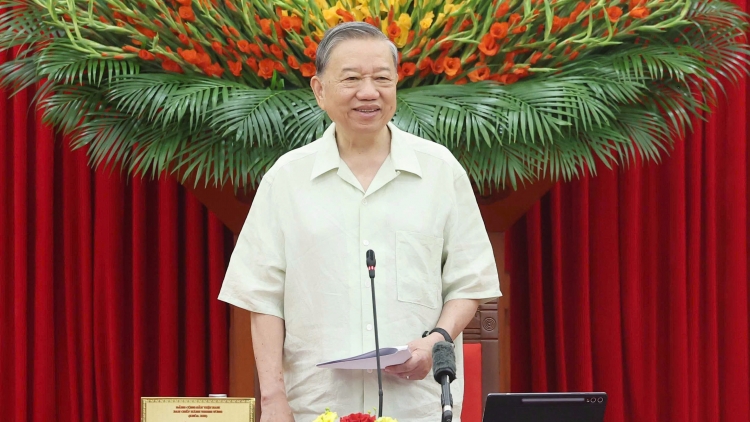 Tổng Bí thư: jăp tĭng rĭng grep hăn lor – Tơm ndơ  hăn ndrel – nsĭt geh lah mâng weh