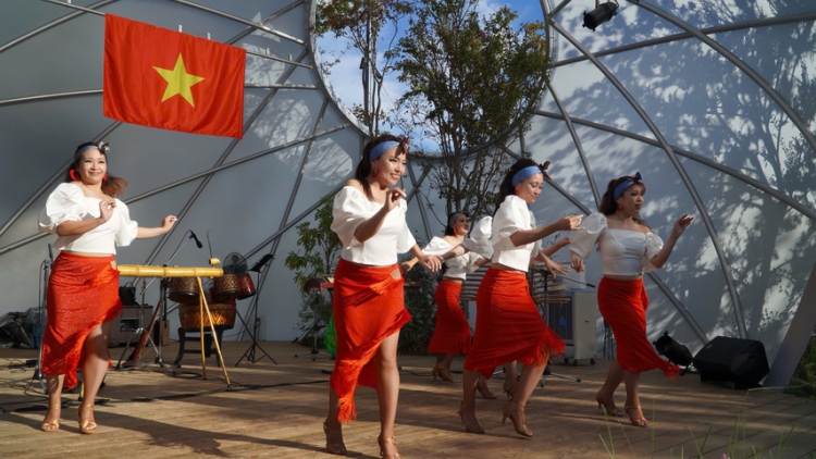 ពត៌មាន​ម៉ោង៦