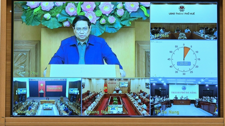 ពត៌មាន​ម៉ោង៦