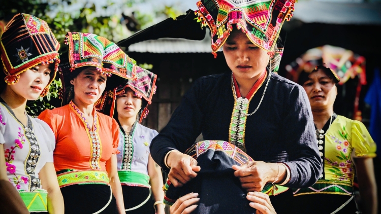 Chương trình phát thanh vằn nghệ thứ 7 mự  22 căm  bườn 11 pì 2025