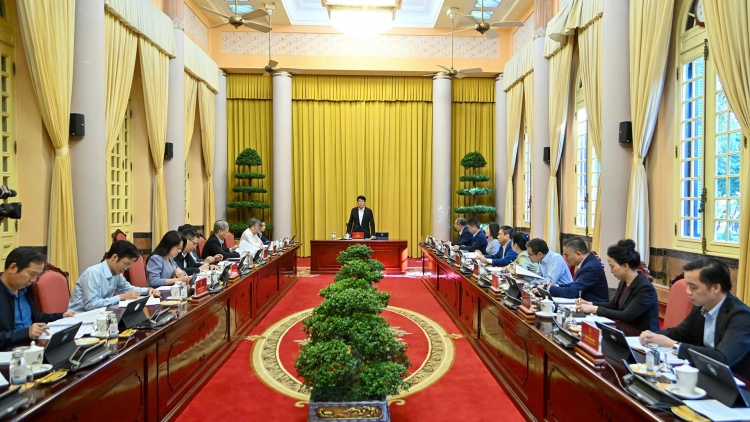 Tơdrong kơtơ̆ng ang năr  26-11-2025