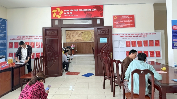 ប្រជាជនឃុំ Cờ Đỏ ពេញចិត្តនឹងទម្រង់រដ្ឋអំណាចមូលដ្ឋានពីរថ្នាក់