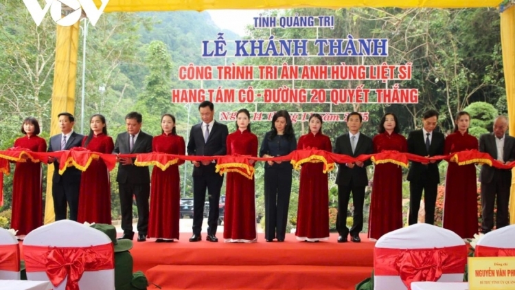 QUẢNG TRỊ: PA LUIH BH’RỢ BHR’LÂ PA LIÊM K’KIR CHR’NĂP K’TIÊC K’RUUNG  HANG TÁM CÔ