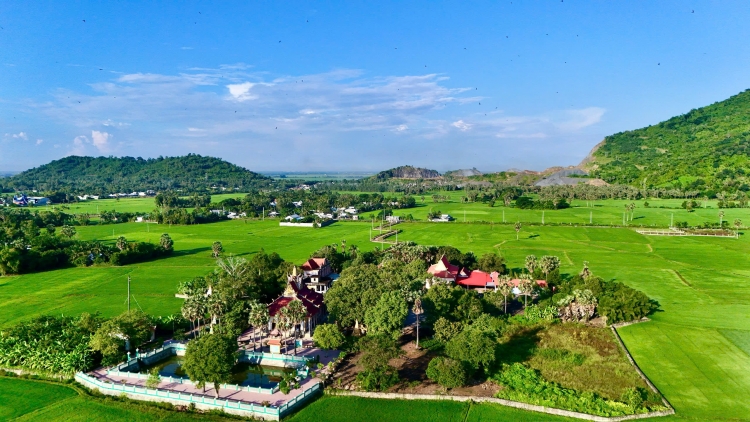 ទិដ្ឋភាពថ្មីនៅតំបន់ជនបទខេត្ត អានយ៉ាង