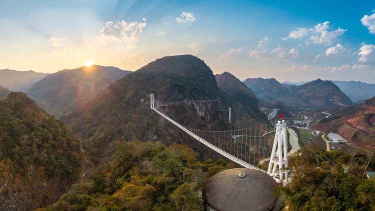 Ngon tô thứ 6 mự 21 căm bườn 11 pì 2025 – NGON TÔ QUẢN LÝ CÁNH PẢY CHỰ PÁ