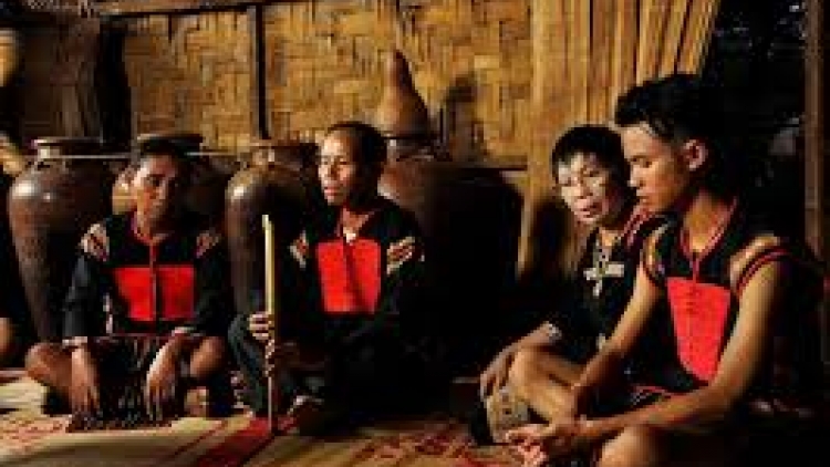 Krếo kuăn pơlê tơrŭm