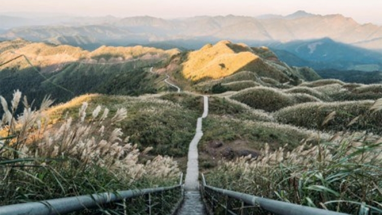 5 TỈ LỈN LIỂU DƯƠNG CHỒM CHĂN ĐÂY DÚ PẠNG BẮC CHANG SLÌ DÊN