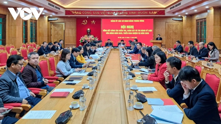 TOOM 3 TỔ CHỨC ĐẢNG, 8 ĐẢNG VIÊN ÂNG ĐẢNG ỦY APÊÊ CƠ QUAN ĐẢNG TRUNG ƯƠNG