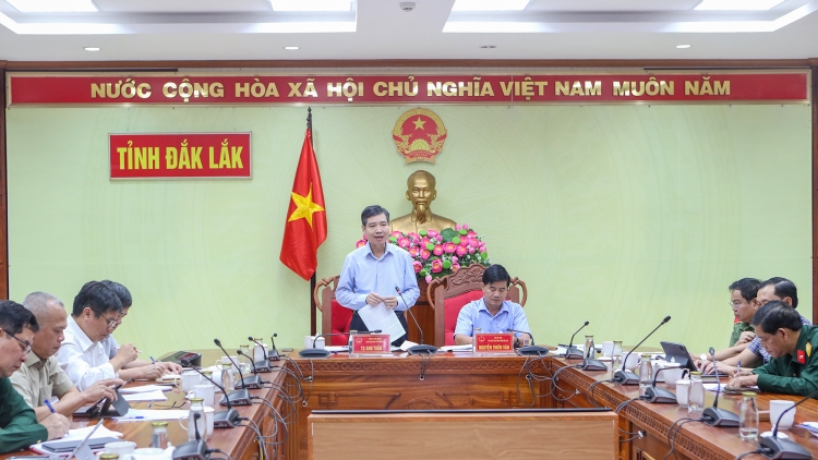 Càr Dăk Lăk pơrjum jal mhar drơng wơl mờ càl rbut dờng sồ 13 