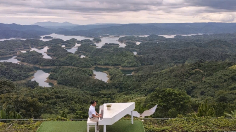 Pơgang pioh glai rưng