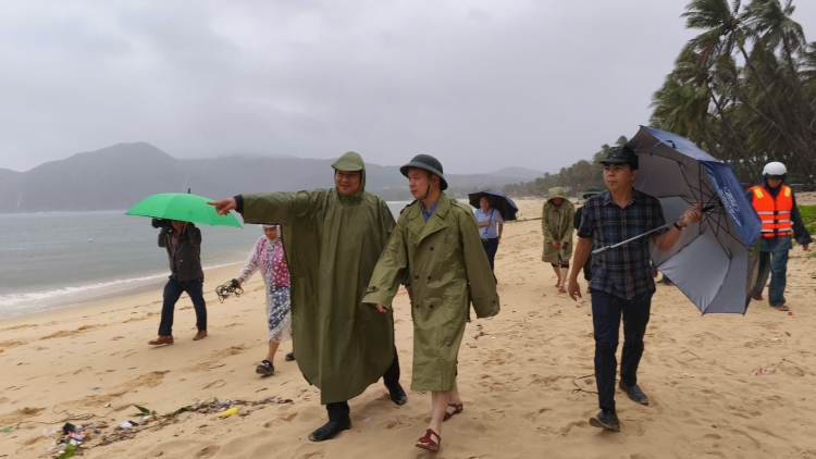 Tiah Đah jum tàm gùl lơgar mờ Tây Nguyên lơh ngan ntrờn làng bol lik bơdìh tiah ngòt rơngơ̆t lài mờ mìu càl dờng sồ 13