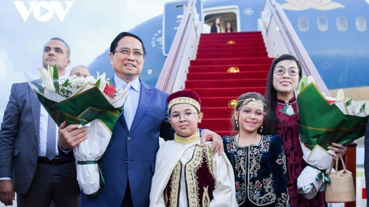 Thủ tướng Phạm Minh Chính khâl na nê̆ Algeria