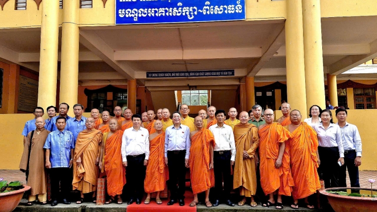 សាលាមធ្យមសិក្សាបំពេញវិជ្ជាបាលីមានរយៈពេលជាង៣០ឆ្នាំបណ្តុះបណ្តាលសមណសិស្ស