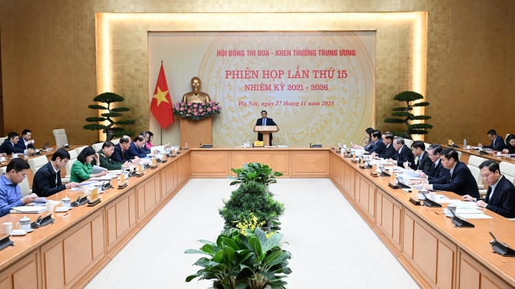 ពត៌មាន​ម៉ោង១៥