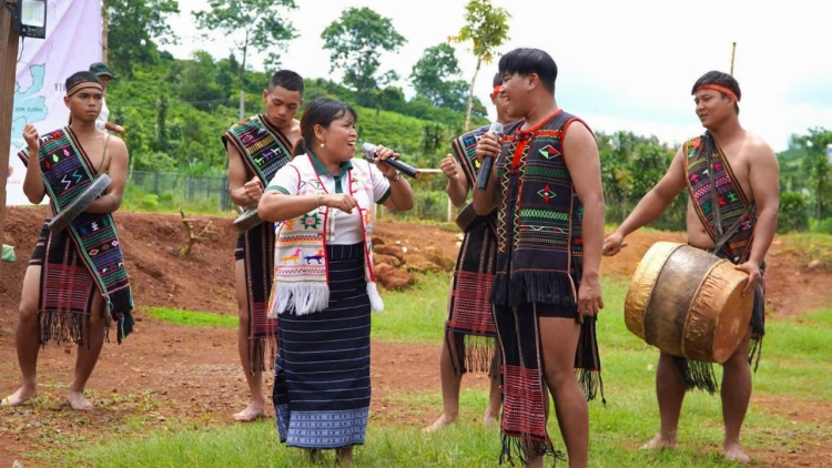 Wăc rơwờl jơnau đơs pơn đik kòn cau K’ Ho