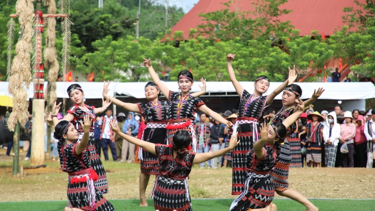 T'RUIH PA XƯL P'RA CƠ TU THỨ 7 T'NGAY 6/12/2025