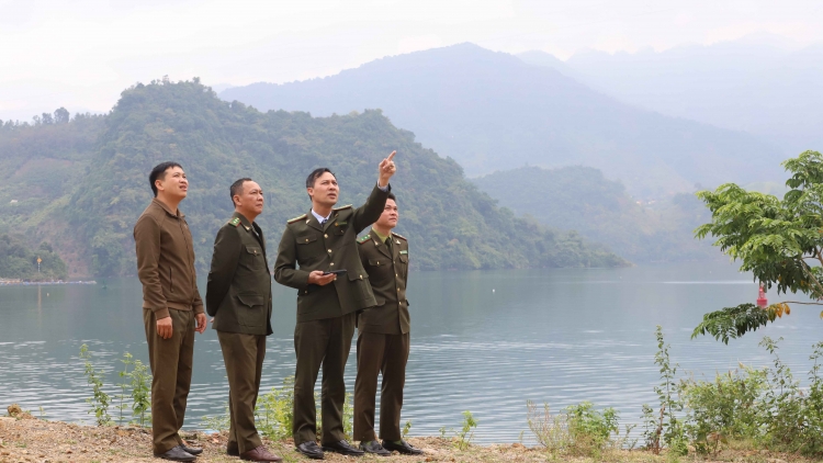 Ngon tô thứ 4 mự 24 căm bườn 12 pì 2025: Sờn Là pảy chự pá toi luông xủ cồng nghệ số