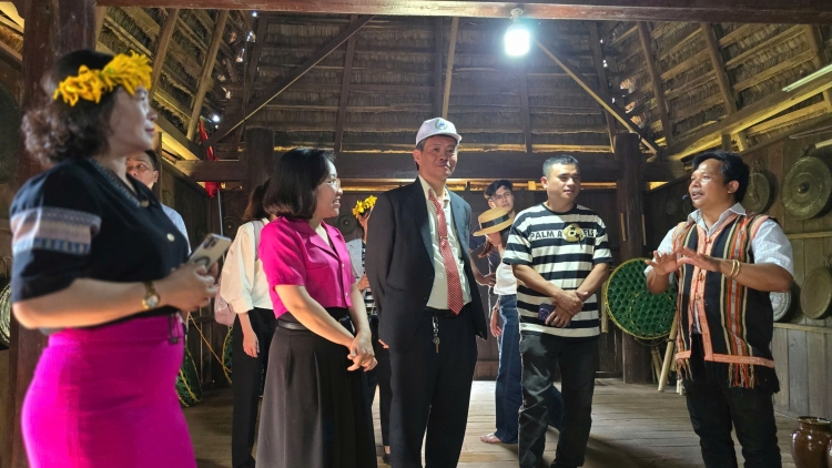 Dôm hơnih ang hơdah gah tơmang pơhiơ̆ pơlei pơla Jarai tơ̆ tơring kơdrơ̆m Pleiku