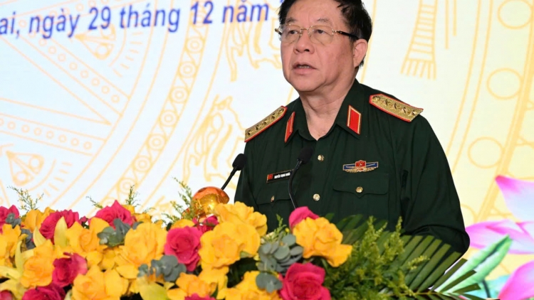 Tơƀơ̆p 100 'nu bơngai đei kon pơlei lui yom, bơngai pơtho tơdrong lui jang rơgei tơ̆ Tây Nguyên 