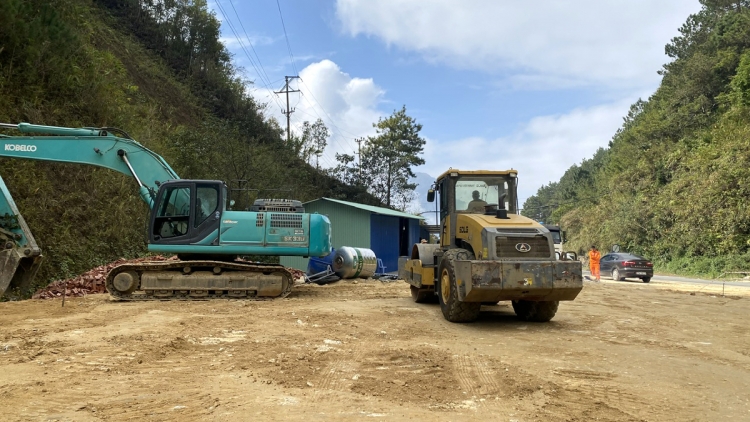 Chường trình phát thanh thứ 5 mự 18 căm bườn 12 pì 2025