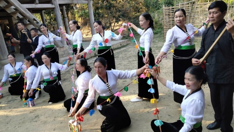 Ngon tô thứ 6 mự 12 căm bườn 12 pì 2025- Lang đì nả vịa uồn pa chấp năm chương trình luông pùn phén mương tẳng tánh bản na mắư