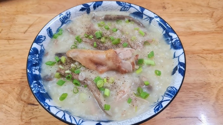 Lŭ lăp hơyuh ƀou phu chao iĕr pơmou ja Ea Knir Farm