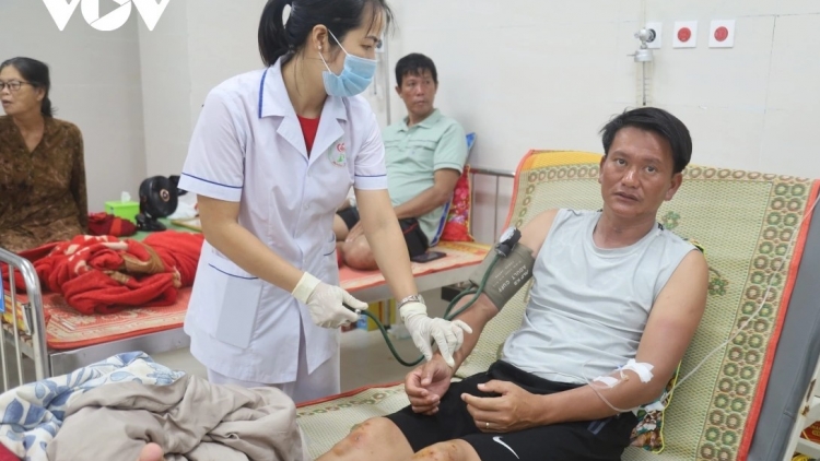 CHỦ TỊCH NƯỚC CHER HUÂN CHƯƠNG GRƠƠ NHOỌL ĐOỌNG HA 2 CHA NĂC ĐHANUÔR LÝ SƠN ƠY TRÔÔNG DẤC MA NƯIH COH BOO ĐHÍ