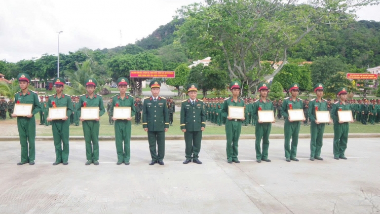 CHIẾN SĨ MIỀN TÂY