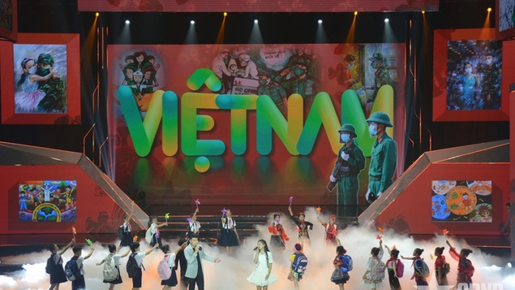 ĐẠI TƯỚNG PHAN VĂN GIANG PÂH BH’RỢ NGHỆ THUẬT CHÍNH LUẬN “MỆNH LỆNH TỪ TRÁI TIM”