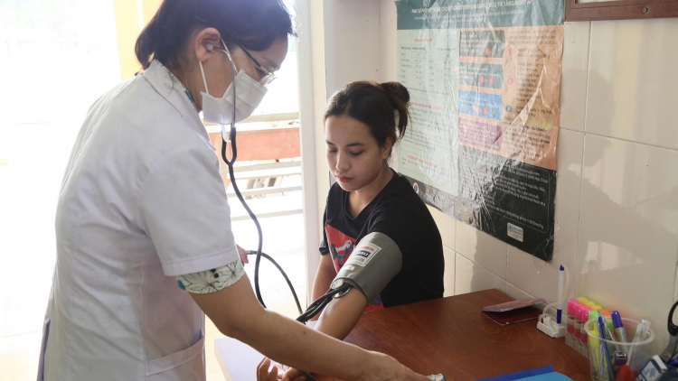 Khăm ivá hdrối vâ pơkoăng cho mơdêk ki lĕm ‘na pơ’leăng mâ mơngế