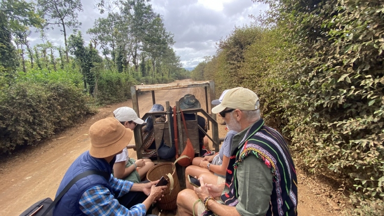 Plơi Êđê čơkă tuai tui jơlan hơdră ngă phrâo mut phung jar kmar