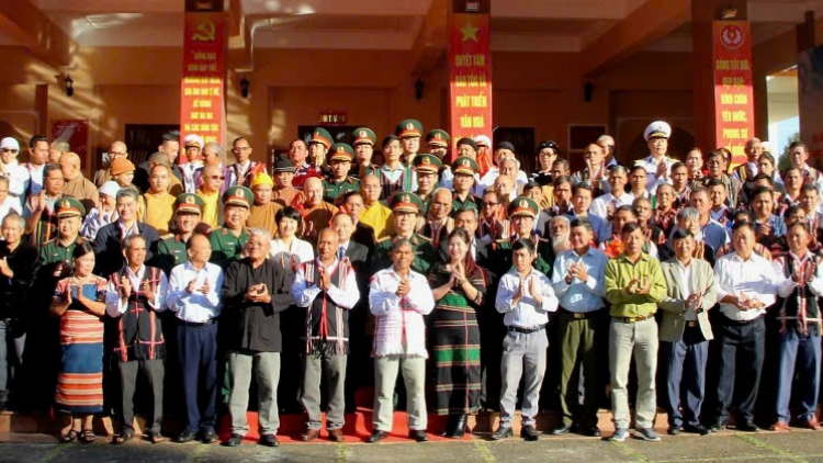 Jơnau tơngĭt ngai dơ̆ pe, ngai 30 nhai 12 nam 2025