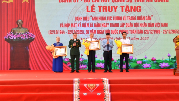 ពត៌មាន ម៉ោង ១៥